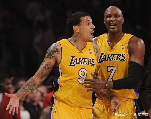 包含上海队翻盘公牛,戈贝尔惊艳四座的词条 包含上海队翻盘公牛,戈贝尔惊艳四座的词条