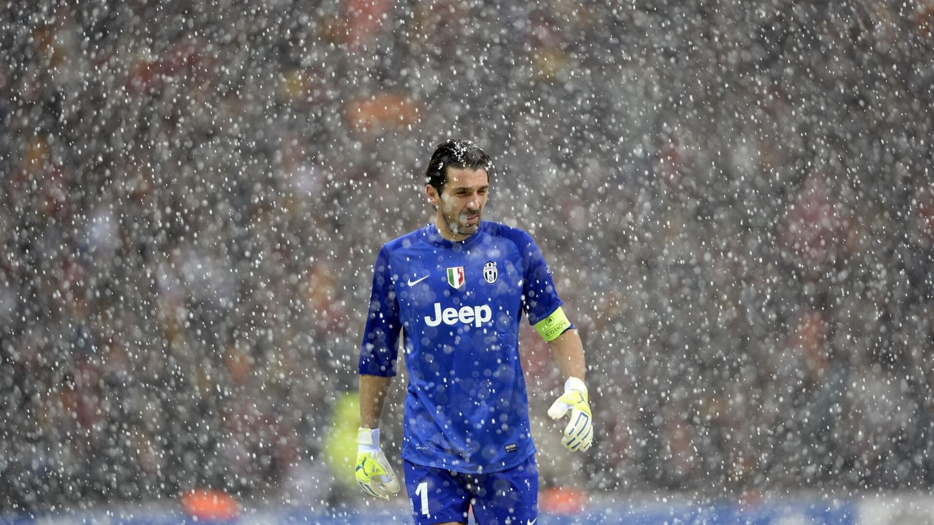 奥亚尔萨瓦尔领军奏凯,马赛轻取马竞展雄风